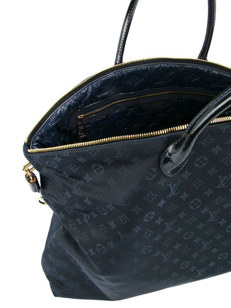 borsa louis vuitton modello postino|farfetch louis vuitton.